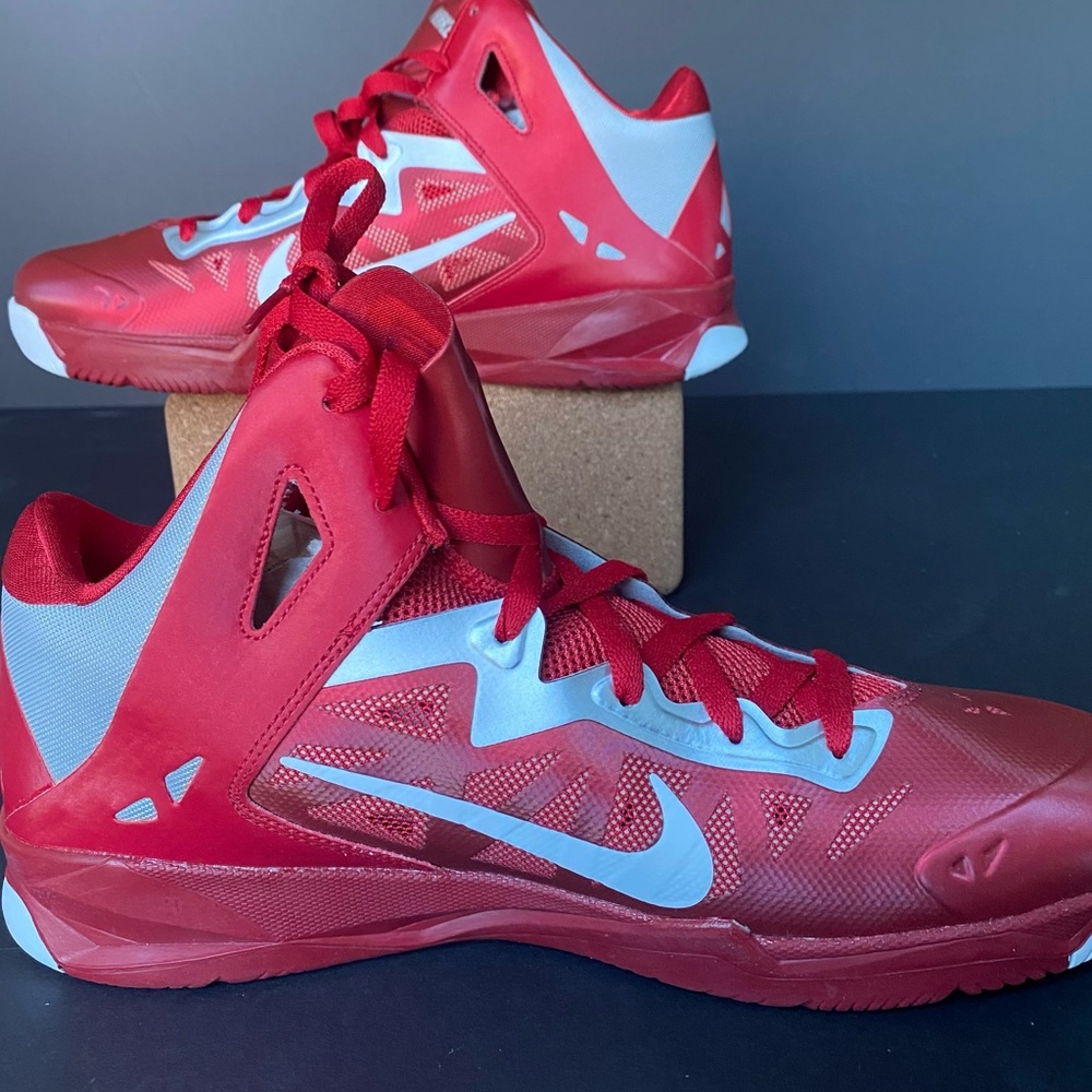 Nike Zoom Hyperchaos TB